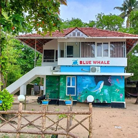 Marari Blue Whale Beach House Alappuzha 外观 照片
