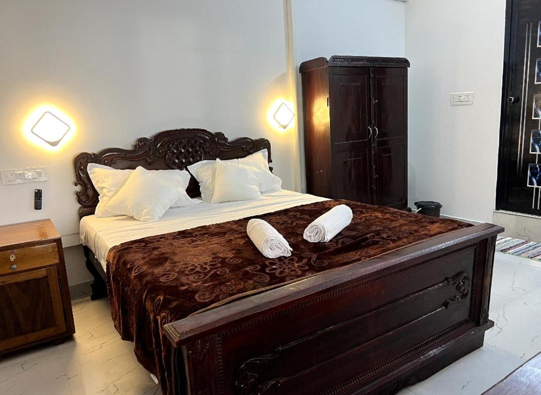 Marari Blue Whale Beach House Alappuzha 外观 照片
