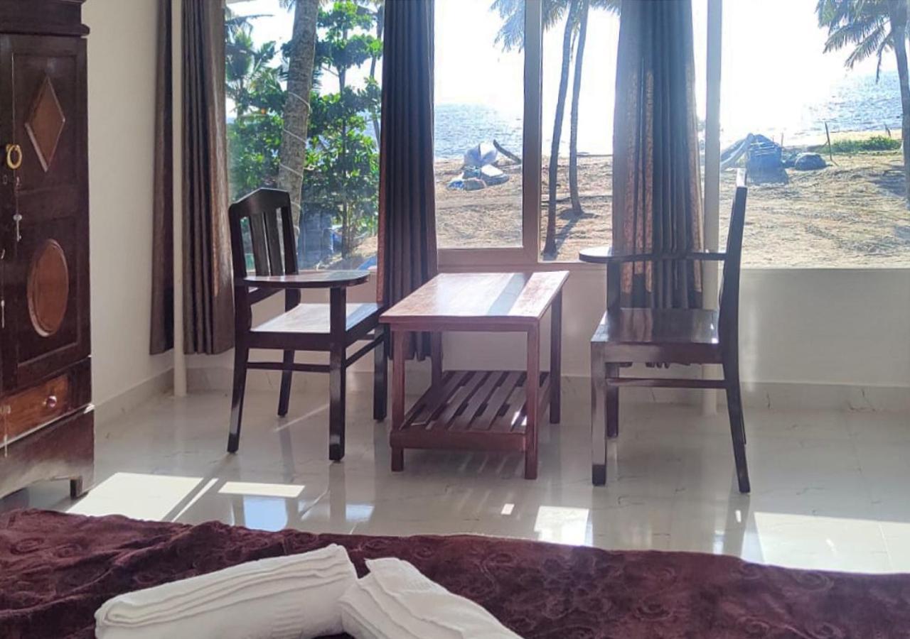 Marari Blue Whale Beach House Alappuzha 外观 照片