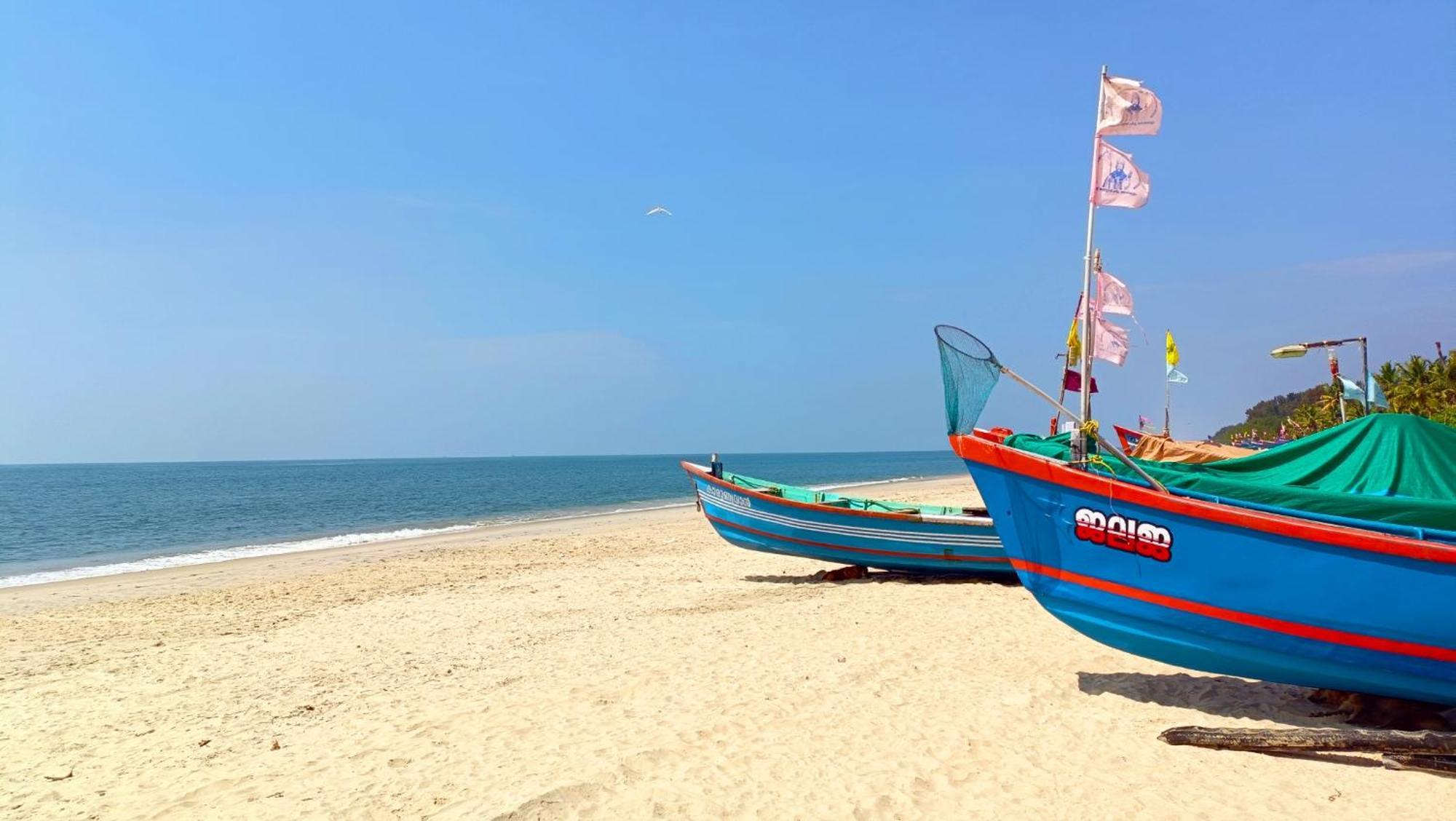 Marari Blue Whale Beach House Alappuzha 外观 照片