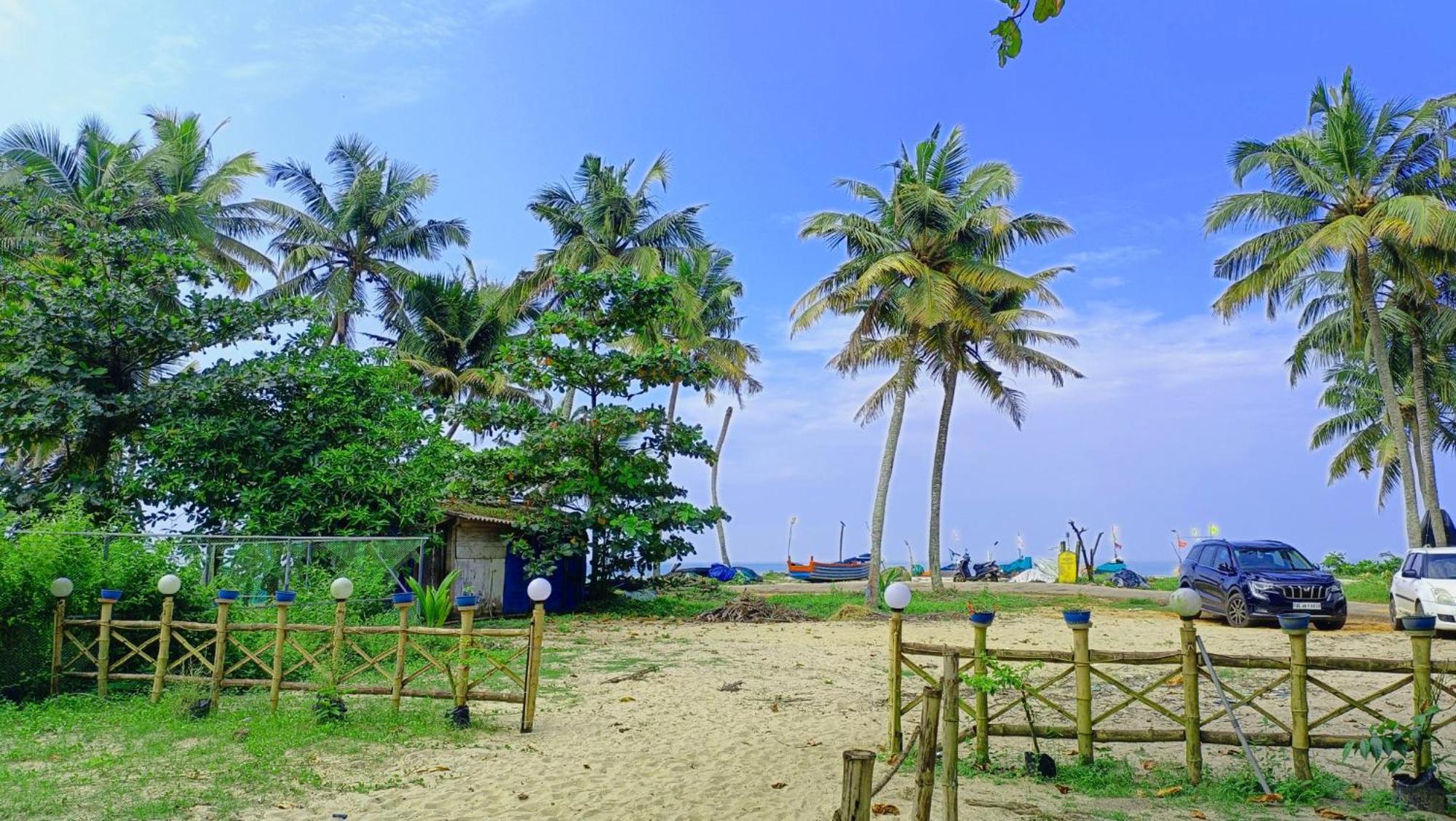 Marari Blue Whale Beach House Alappuzha 外观 照片